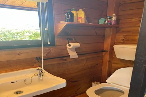 Photo of property in 12 Nisbet Terrace, Kinloch, Taupo, 3377