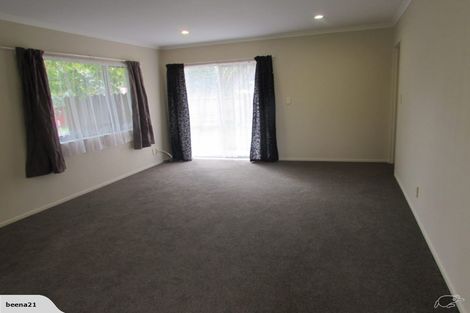 Photo of property in 2 Wheaton Place, Glen Eden, Auckland, 0602