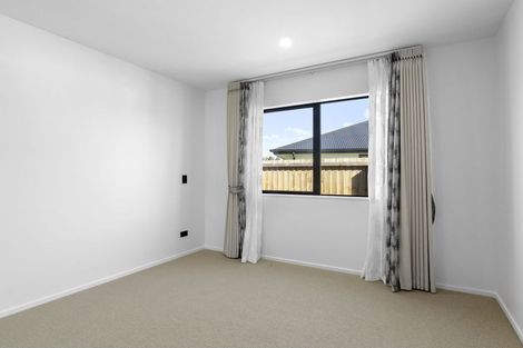 Photo of property in 3 Perks Drive, Halswell, Christchurch, 8025