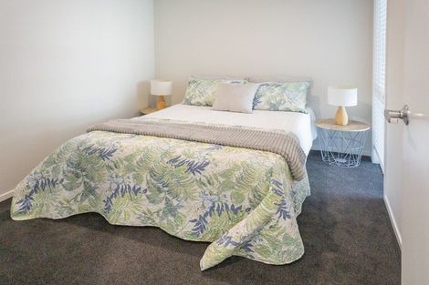 Photo of property in 20 Waititiro Rise, Stanmore Bay, Whangaparaoa, 0932