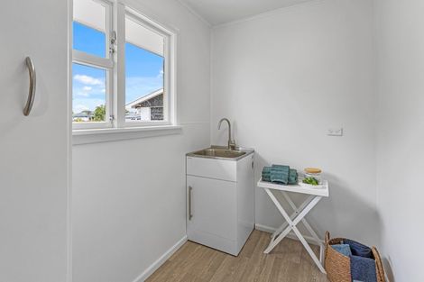 Photo of property in 53 Prestons Road, Redwood, Christchurch, 8051