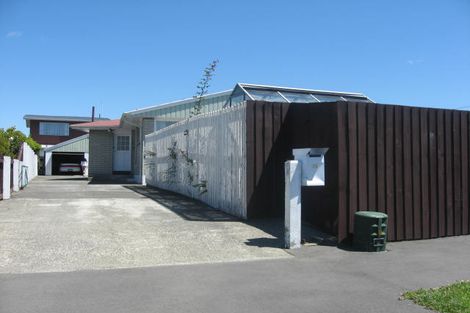 Photo of property in 15 Aileen Place, Upper Riccarton, Christchurch, 8041