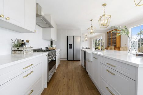 Photo of property in 173 Pinchgut Road, Kaukapakapa, 0873