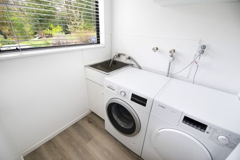 Photo of property in 72 Tauroa Road, Havelock North, 4130