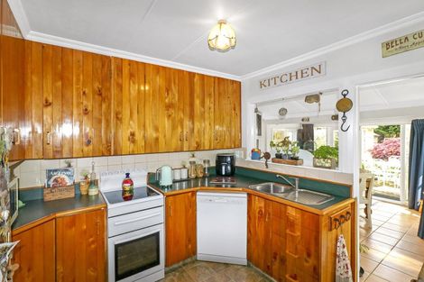 Photo of property in 34 Queen Street, Dannevirke, 4930