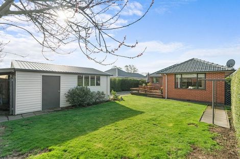 Photo of property in 39 Bevington Street, Avonhead, Christchurch, 8042