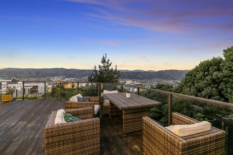 Photo of property in 23 Meadowbank Drive, Belmont, Lower Hutt, 5010