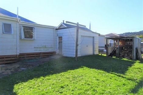 Photo of property in 62 Hall Street, Cobden, Greymouth, 7802