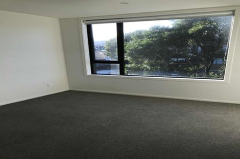 Photo of property in 11b Cuba Street, Petone, Lower Hutt, 5012