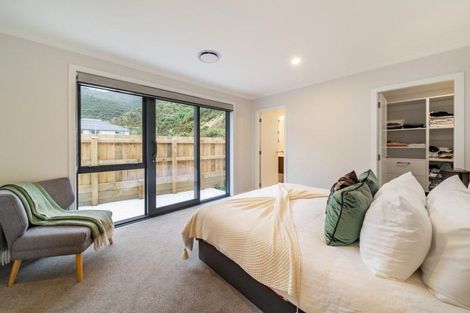 Photo of property in 126 Silverstream Road, Crofton Downs, Wellington, 6035