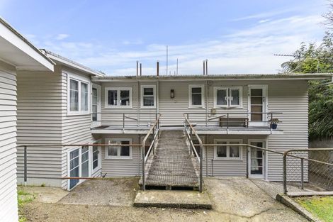 Photo of property in 55 Carrington Street, Lower Vogeltown, New Plymouth, 4310