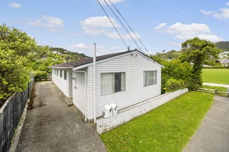 Photo of property in 19 Hildreth Street, Karori, Wellington, 6012