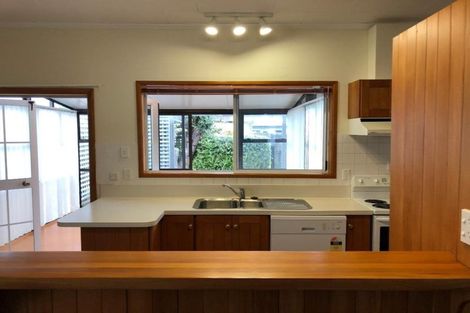 Photo of property in 37 Argentine Avenue, Miramar, Wellington, 6022