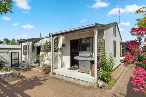 Photo of property in 2b Forrester Drive, Welcome Bay, Tauranga, 3112