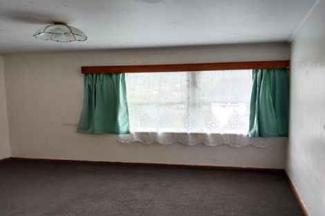 Photo of property in 2 Epsom Way, Karori, Wellington, 6012