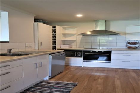 Photo of property in Onslow Heights, 17h Onslow Road, Khandallah, Wellington, 6035