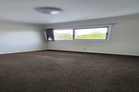 Photo of property in 110 Lauderdale Road, Birkdale, Auckland, 0626