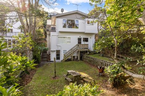 Photo of property in 62 Tio Tio Road, Miramar, Wellington, 6022