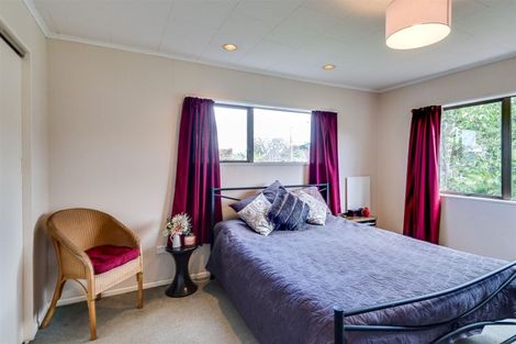 Photo of property in 2/10 Nicholas Street, Taradale, Napier, 4112