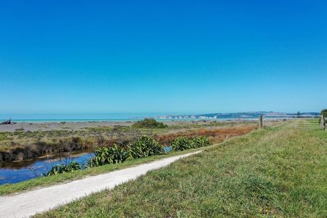 Photo of property in 9 Albert Street, Clive, 4102