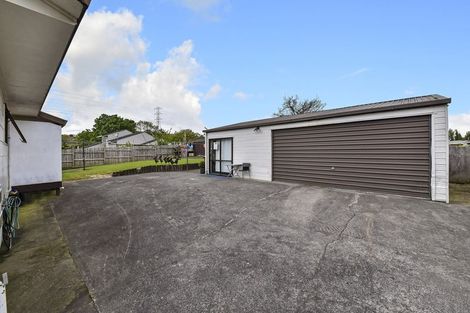 Photo of property in 4 Kirklow Place, Goodwood Heights, Auckland, 2105