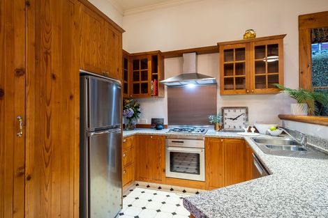 Photo of property in 74 Maryhill Terrace, Maryhill, Dunedin, 9011