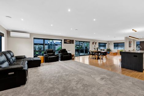 Photo of property in 18a Estate Grove, Inglewood, 4330