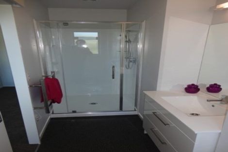 Photo of property in 300 Tauhara Ridge Drive, Richmond Heights, Taupo, 3330