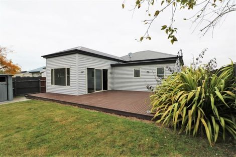 Photo of property in 39 Raymond Street, West End, Timaru, 7910