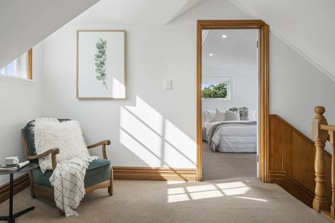 Photo of property in 28 Rangatira Road, Birkenhead, Auckland, 0626