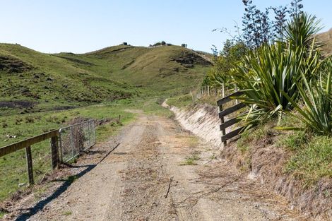 Photo of property in 614b Apley Road, Puketapu, Napier, 4182