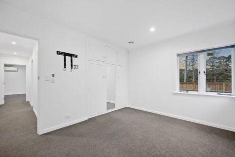 Photo of property in 24 Godley Road, Green Bay, Auckland, 0604