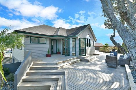 Photo of property in 108 Stanmore Bay Road, Stanmore Bay, Whangaparaoa, 0932