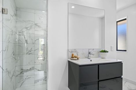 Photo of property in 9 Banded Place, Rolleston, 7615