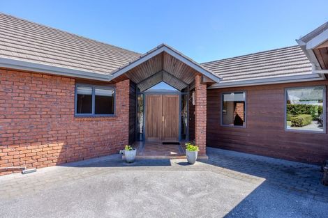 Photo of property in 90 Golf Course Road, Wanaka, 9305