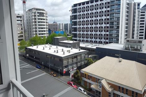 Photo of property in Q-central 44-58 Apartments, 5b/46 Liverpool Street, Auckland Central, Auckland, 1010
