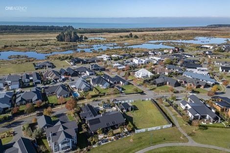 Photo of property in 15 Tutaipatu Avenue, Pegasus, 7612