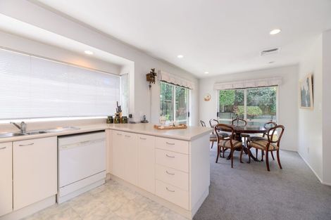 Photo of property in 3 Paua Place, Mount Roskill, Auckland, 1041