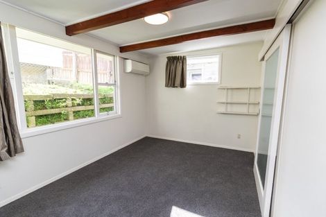 Photo of property in 101 Kenmore Street, Newlands, Wellington, 6037