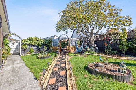 Photo of property in 43b Kellys Road, Mairehau, Christchurch, 8052
