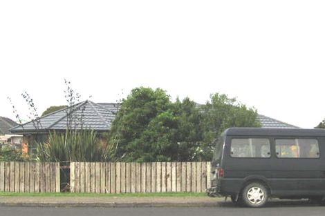 Photo of property in 1/22 Ranui Station Road, Ranui, Auckland, 0612