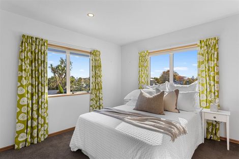 Photo of property in 87 Windermere Road, Papanui, Christchurch, 8053