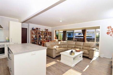 Photo of property in 16 Lindsay Crescent, Nawton, Hamilton, 3200