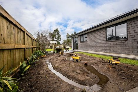 Photo of property in 503 Richmond Road, Lepperton, New Plymouth, 4373