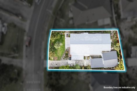 Photo of property in 44 Longburn Road, Henderson, Auckland, 0610