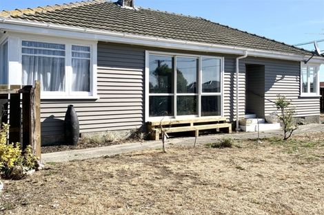 Photo of property in 17 Kearneys Road, Linwood, Christchurch, 8062