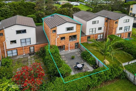 Photo of property in St Claire Village, 57/172 Mcleod Road, Te Atatu South, Auckland, 0610