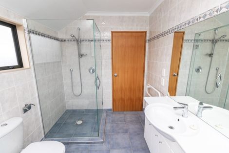 Photo of property in 31 Argentine Avenue, Miramar, Wellington, 6022