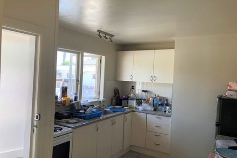 Photo of property in 160 Old Farm Road, Hamilton East, Hamilton, 3216