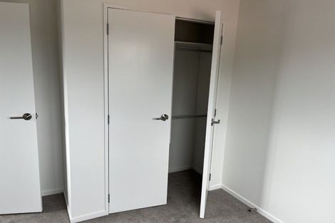 Photo of property in 4/535 Swanson Road, Ranui, Auckland, 0612